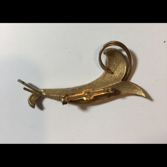 VINTAGE Gold tone Brooch pin - Picture 6 of 6